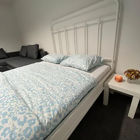 Coliving Rd6 ホステル *