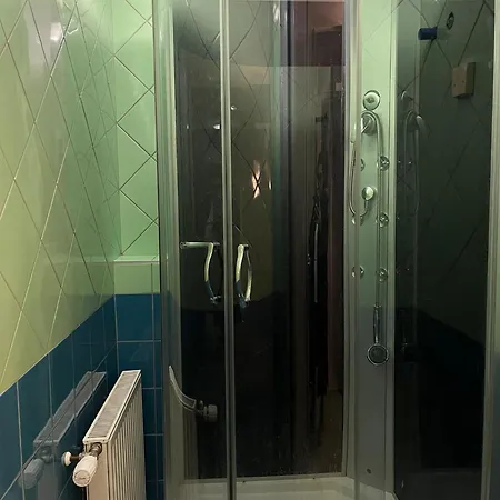 Coliving Rd6 Vandrarhem *