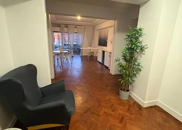 Отель Rozna Dolina